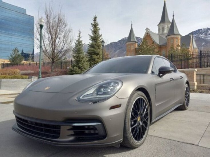 Thumbnail Photo undefined for 2018 Porsche Panamera 4S